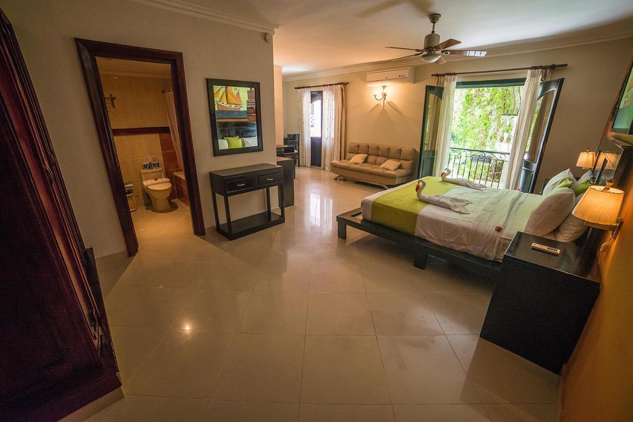 Hotel Seranta Brisas De Bavaro (Adults Only) Punta Cana Eksteriør billede