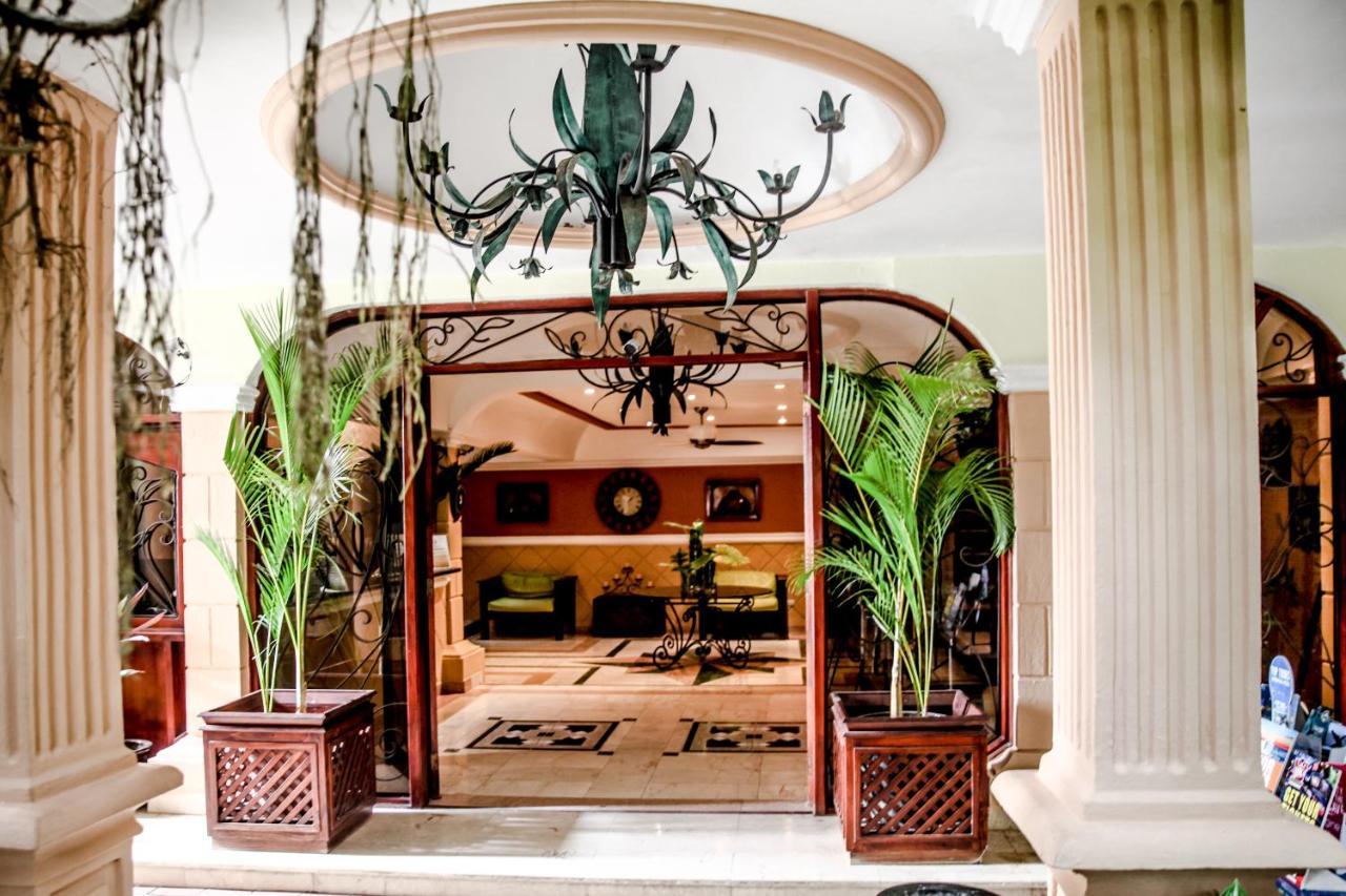 Hotel Seranta Brisas De Bavaro (Adults Only) Punta Cana Eksteriør billede